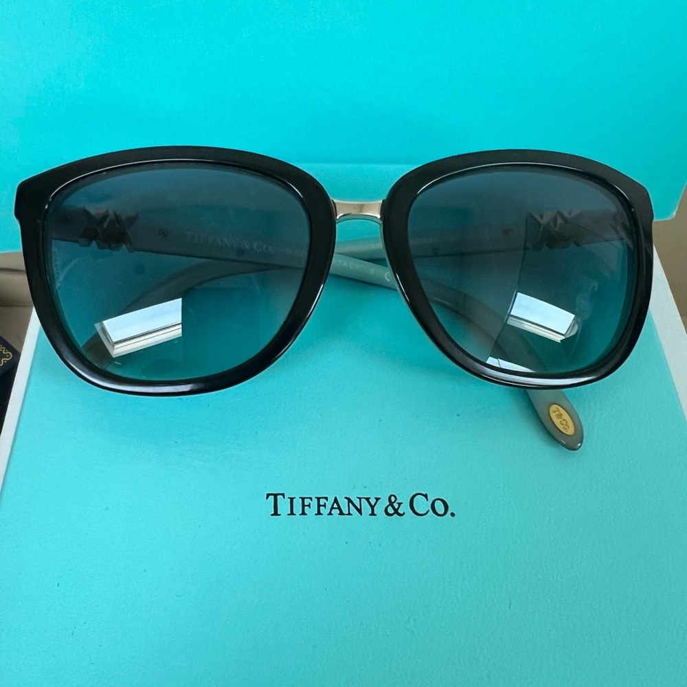 🔴Authentic Tiffany & Co. Black Sunglasses🔴 - Picture 3 of 11